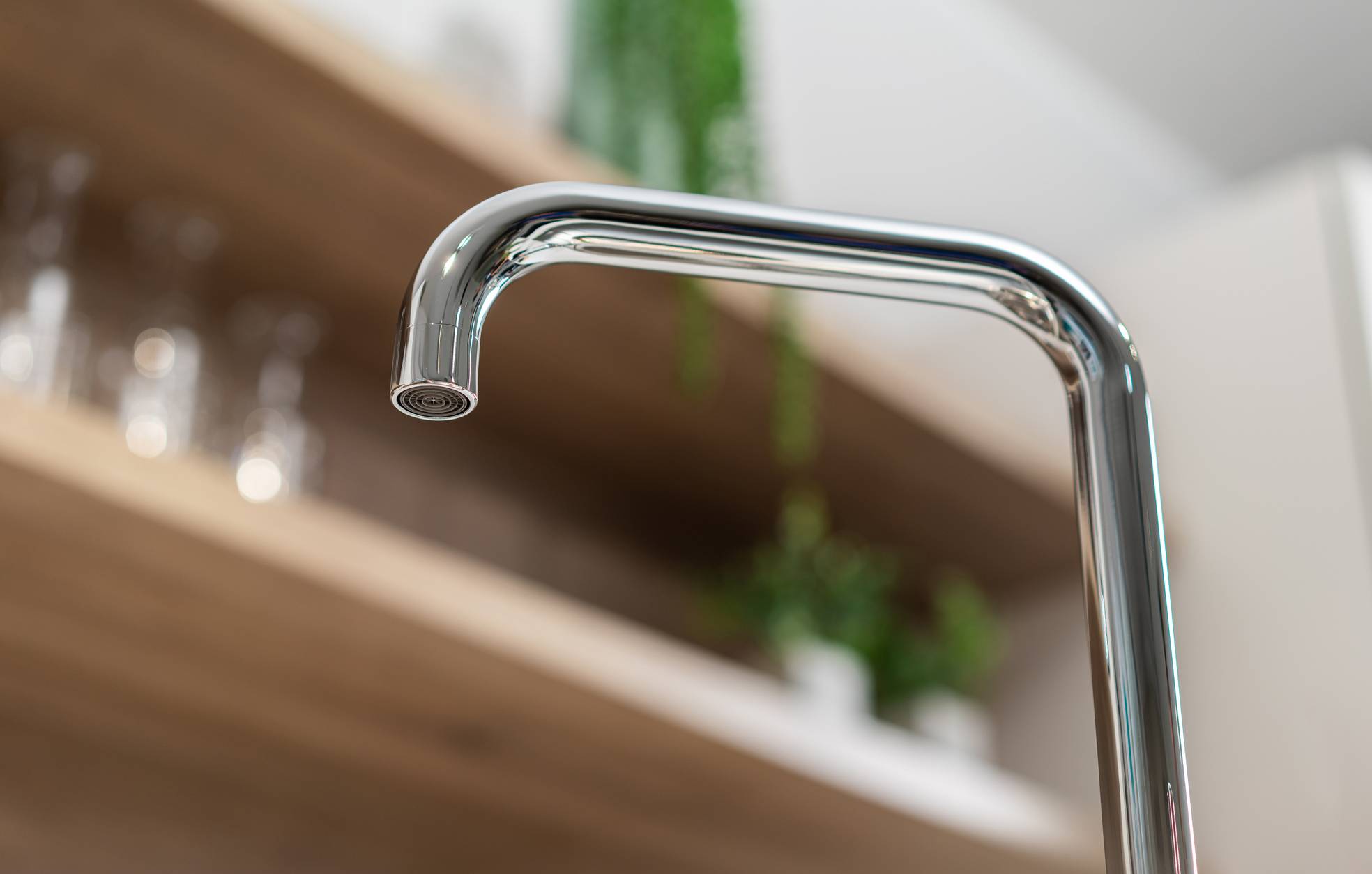 Unterfenster Wasserhahn Vorfenster Umklappbar 6 CM chrom Küchenarmatur mit 360° schwenkbarem N Auslauf