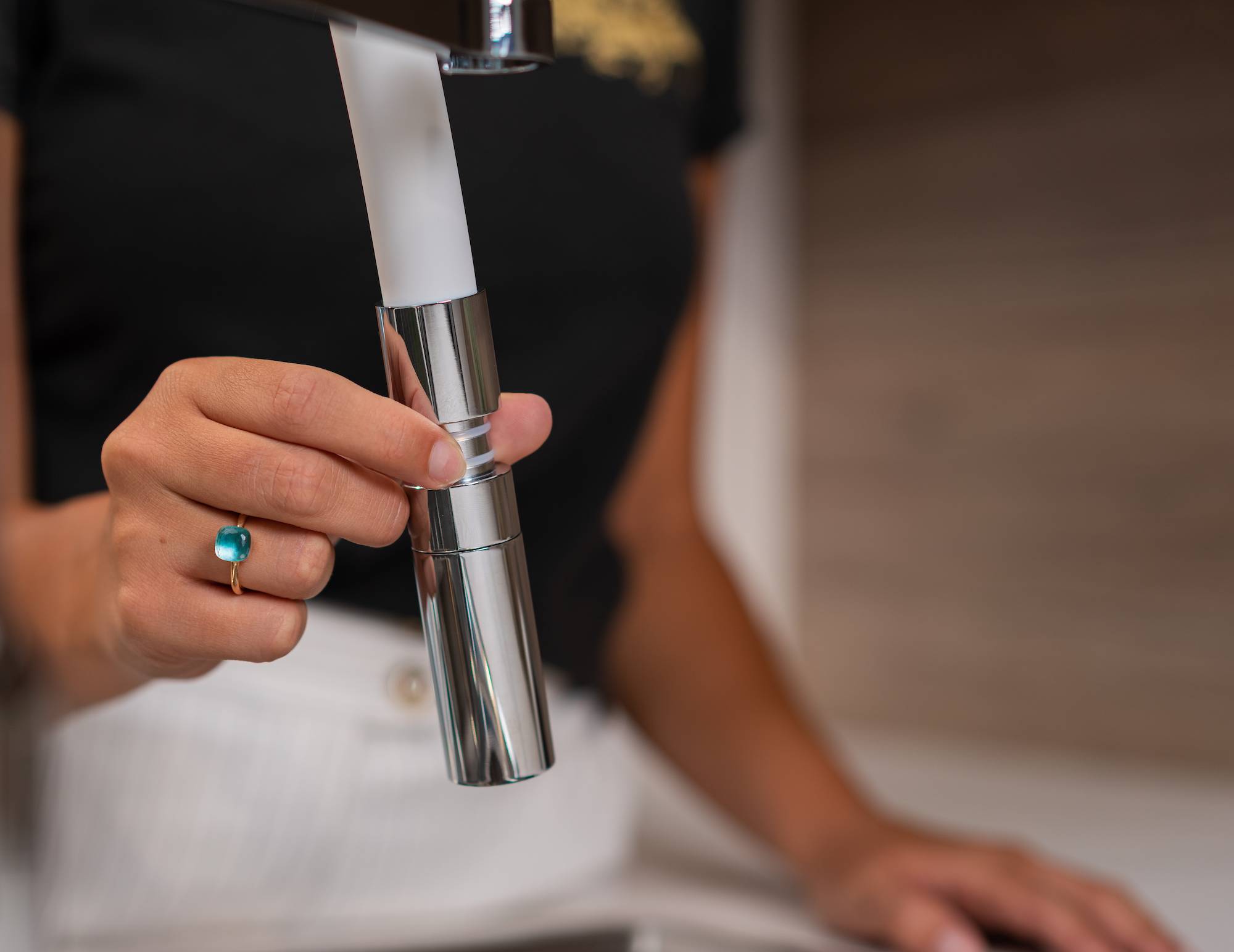 3 Wege Wasserhahn Küche Spültischarmatur chrom Küchenarmatur mit orange 360° schwenkbarem Auslauf und abnehmbare 2 strahl Handbrause