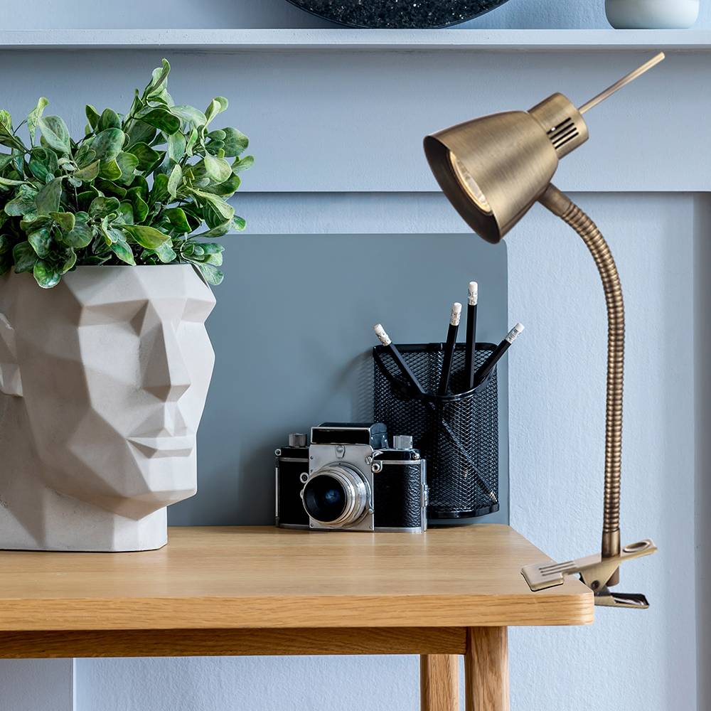 Nachttischlampe Klemmleuchte altmessing Tischlampe beweglich Tischleuchte mit beweglichem Spot, Metall, 1x LED 3 Watt 165 lm, LxBxH 24x24x37,5 cm