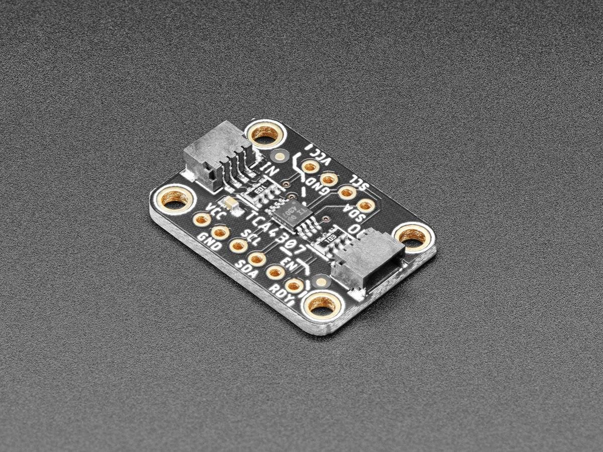 Adafruit TCA4307 Hot-Swap I2C Buffer with Stuck Bus Recovery Qwiic