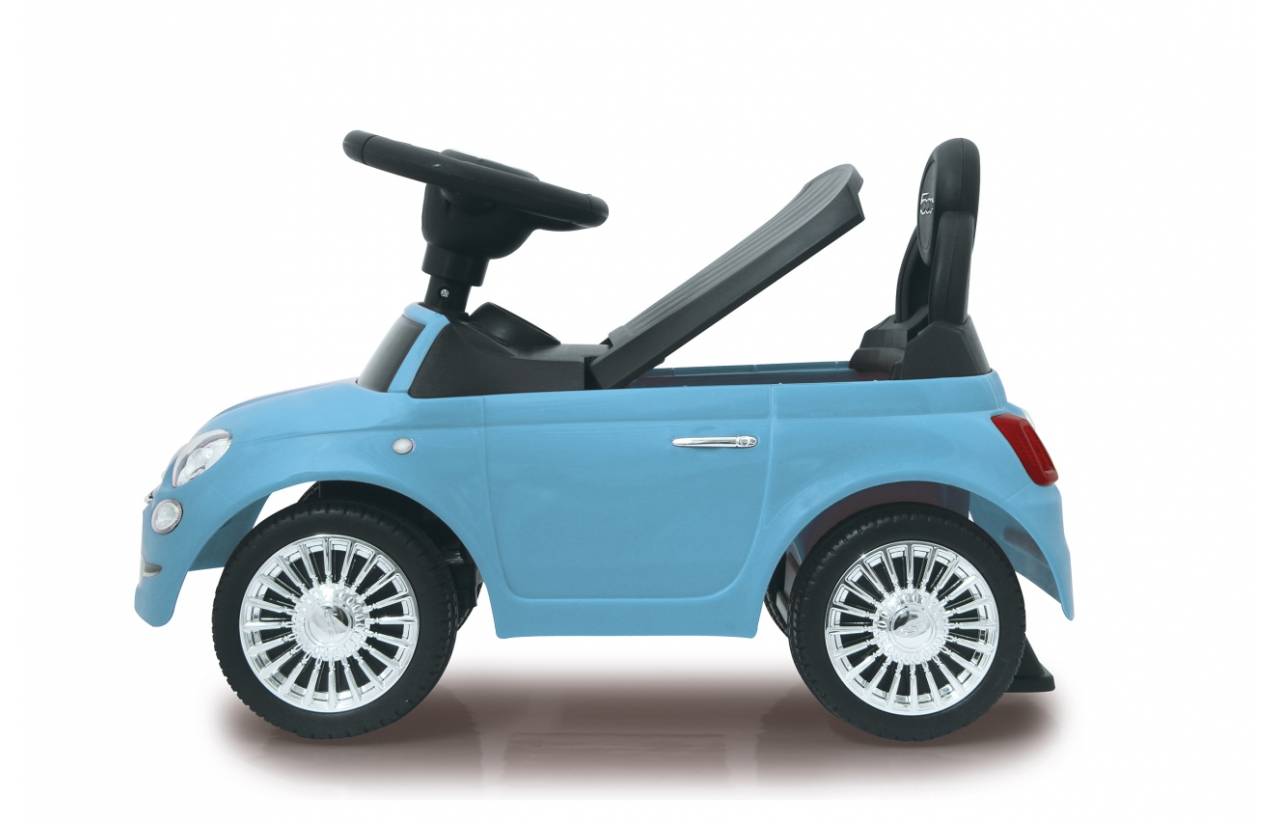 Blaues kindergrößengerechtes Spielzeugauto mit Lenkrad, Sitz und offenem Dach, dargestellt in der Seitenansicht auf weißem Hintergrund.