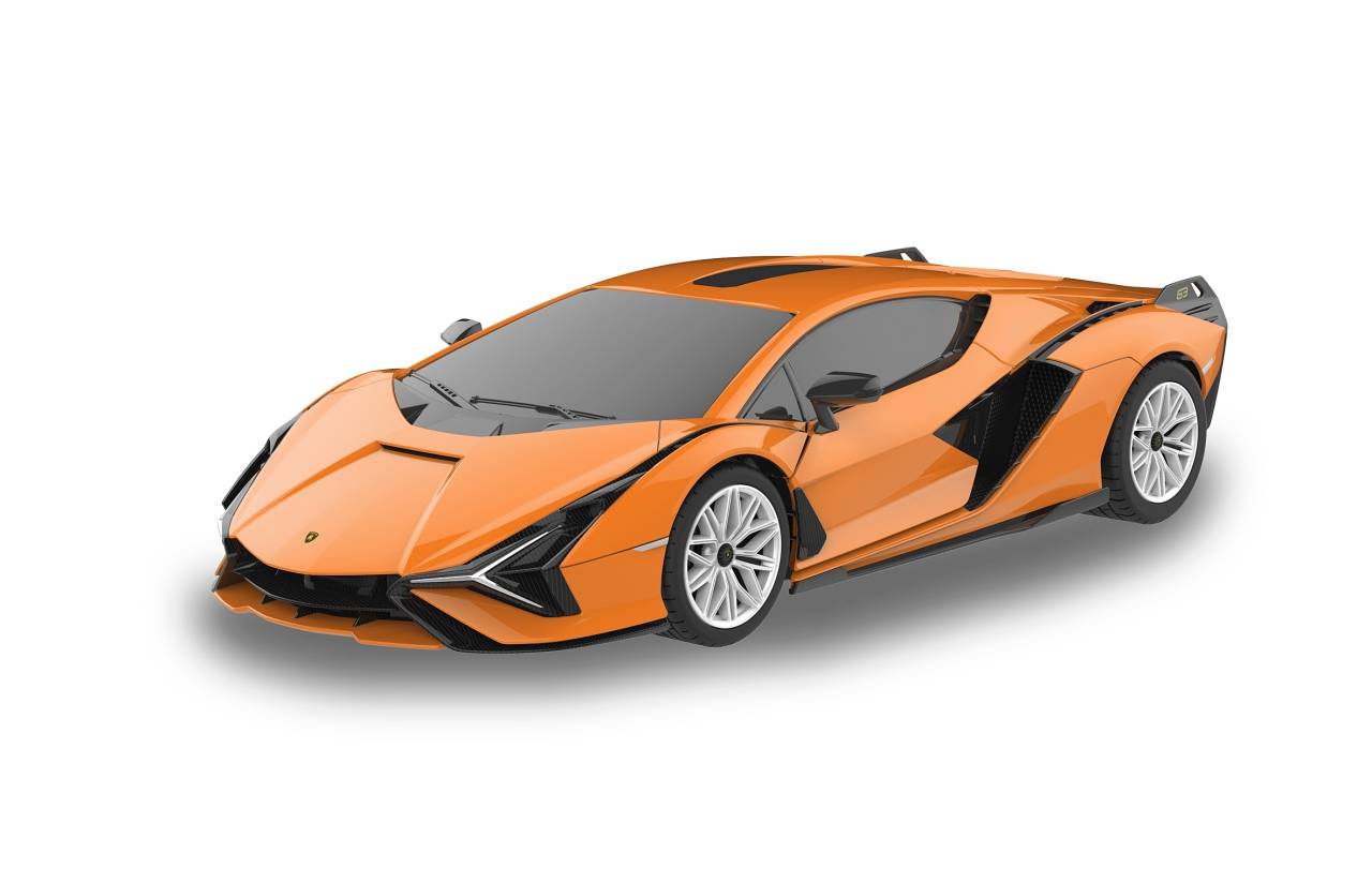 Orangefarbener Lamborghini-ähnlicher Sportwagen in Dreiviertelvorderansicht auf weißem Hintergrund.
