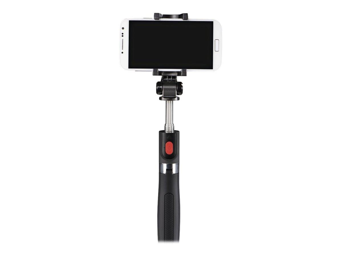 Ein horizontal auf einem tragbaren Selfie-Stick angebrachtes Smartphone vor weißem Hintergrund.