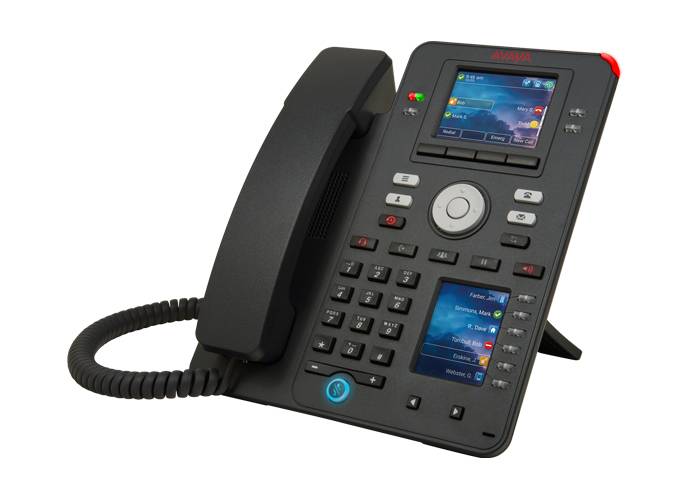 Schwarzes Schreibtischtelefon mit Hörer, Tastatur und zwei farbigen Anzeigebildschirmen auf weißem Hintergrund.