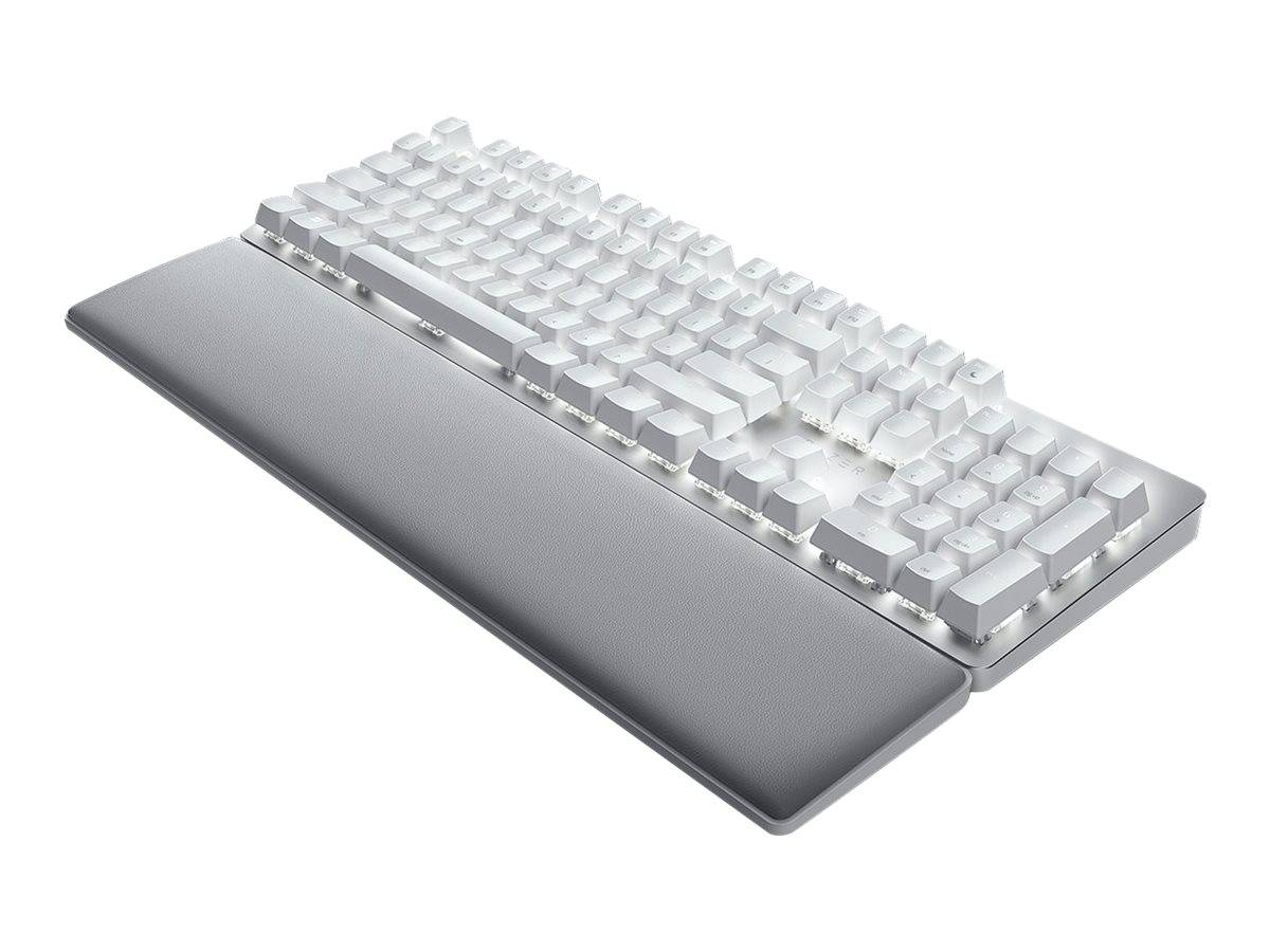 Weiße Computertastatur mit integrierter Handgelenkstütze, in schräger Perspektive auf weißem Hintergrund dargestellt.