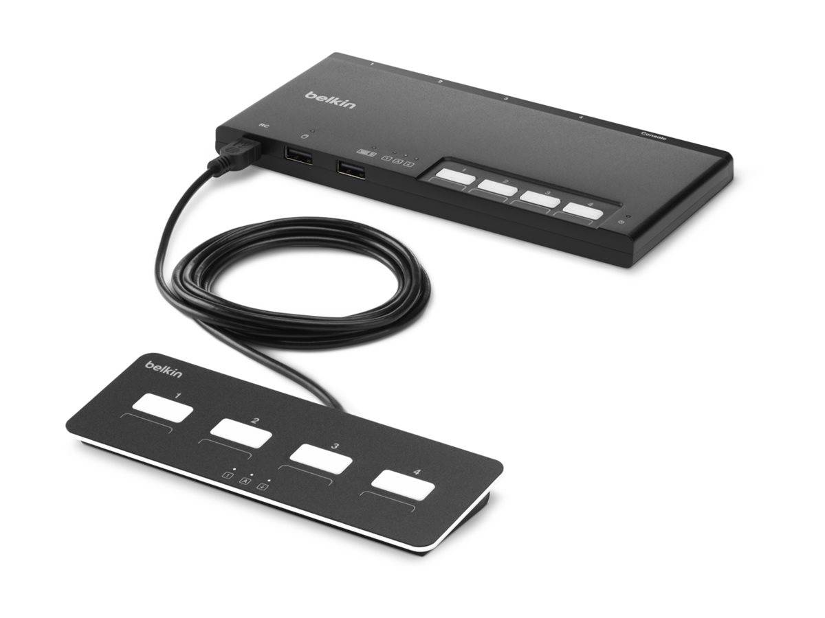 Dell KVM-Schalter mit angeschlossenem Fernbedienungs-Tastenfeld und Kabel, verwendet zum Umschalten zwischen mehreren Computern.