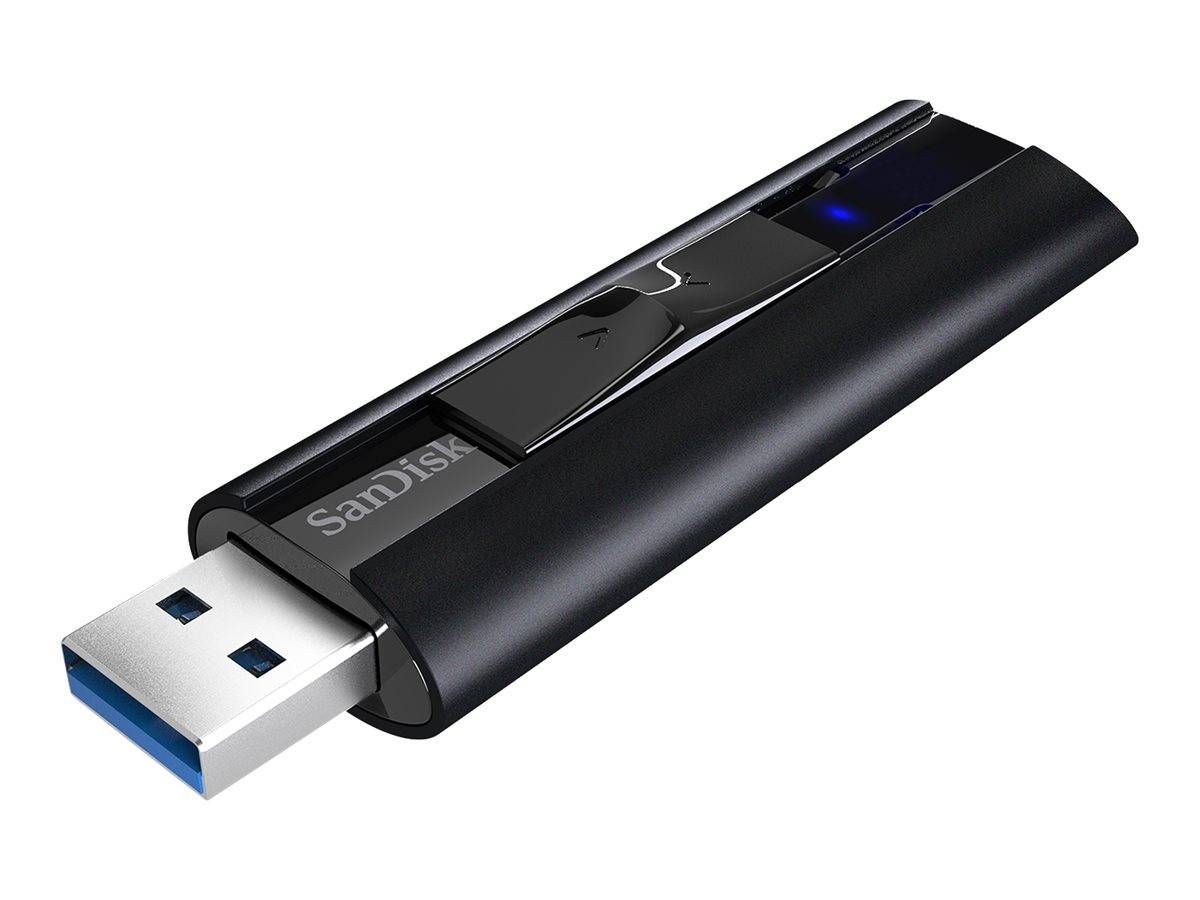 Schwarzes SanDisk-USB-Flash-Laufwerk mit freiliegendem blauem USB-Anschluss und kleiner blauer Anzeigelampe, abgebildet auf weißem Hintergrund.