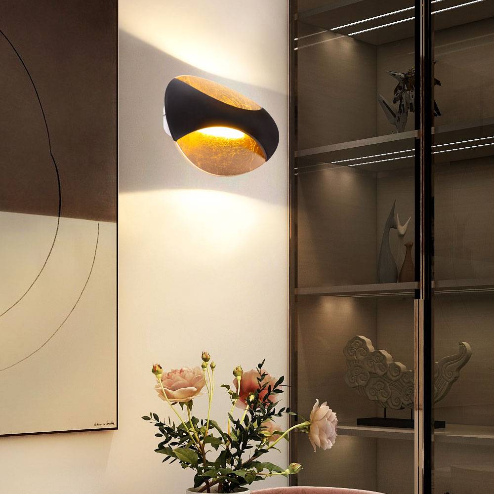 Wandlampe schwarz gold LED Wandleuchte Flurleuchte Treppenhauslampe Wohnzimmerlampe, 6W 230lm warmweiß, BxH 21x15 cm