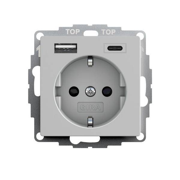 Gira Steckdose+USB 2459015