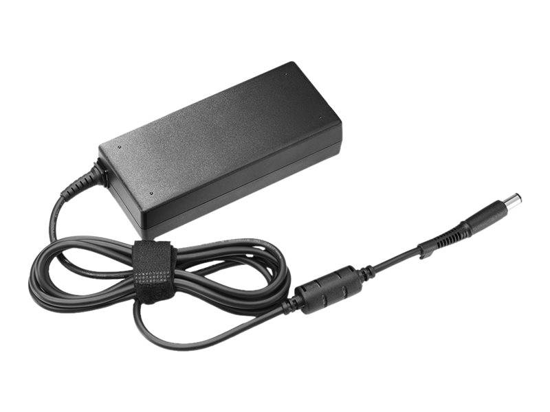 Schwarzer Laptop-Netzteil mit angeschlossenem Kabel und Hohlstecker auf weißem Hintergrund