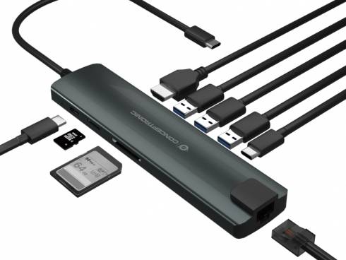 Mehrport-USB-Hub mit mehreren angeschlossenen Kabeln sowie Steckplätzen für eine Speicherkarte und SD-Karte, gezeigt mit USB- und USB-C-Anschlüssen.
