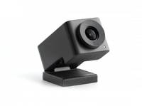 Schwarze USB-Webcam auf einem Ständer, nach oben geneigt vor weißem Hintergrund.
