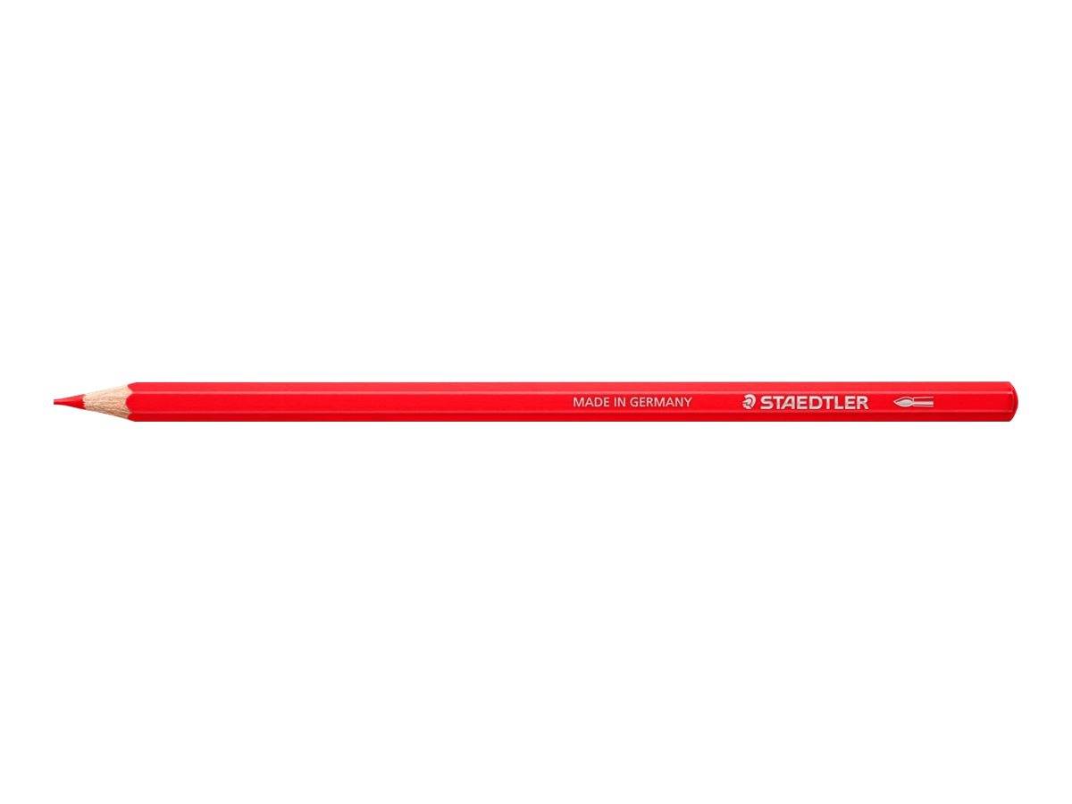 Roter Staedtler-Holzstift horizontal auf weißem Hintergrund abgebildet, mit der Beschriftung „Made in Germany