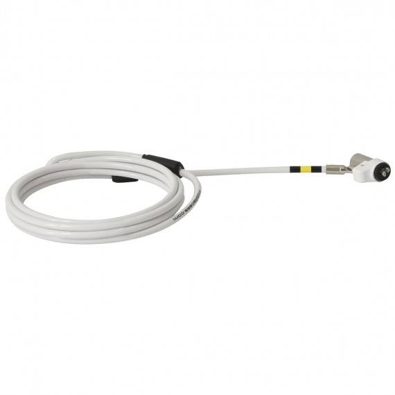 Weißes spiralförmiges Kabel mit einem Winkelstecker auf einer Seite und einem geraden Stecker auf der anderen Seite, dargestellt auf weißem Hintergrund.