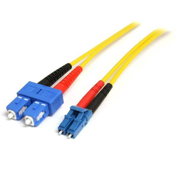 StarTech.com 1m Fiber Optic Cable - Single-Mode Duplex 9/125 - LSZH - LC/SC - OS1 - LC to SC Fiber Patch Cable (SMFIBLCS