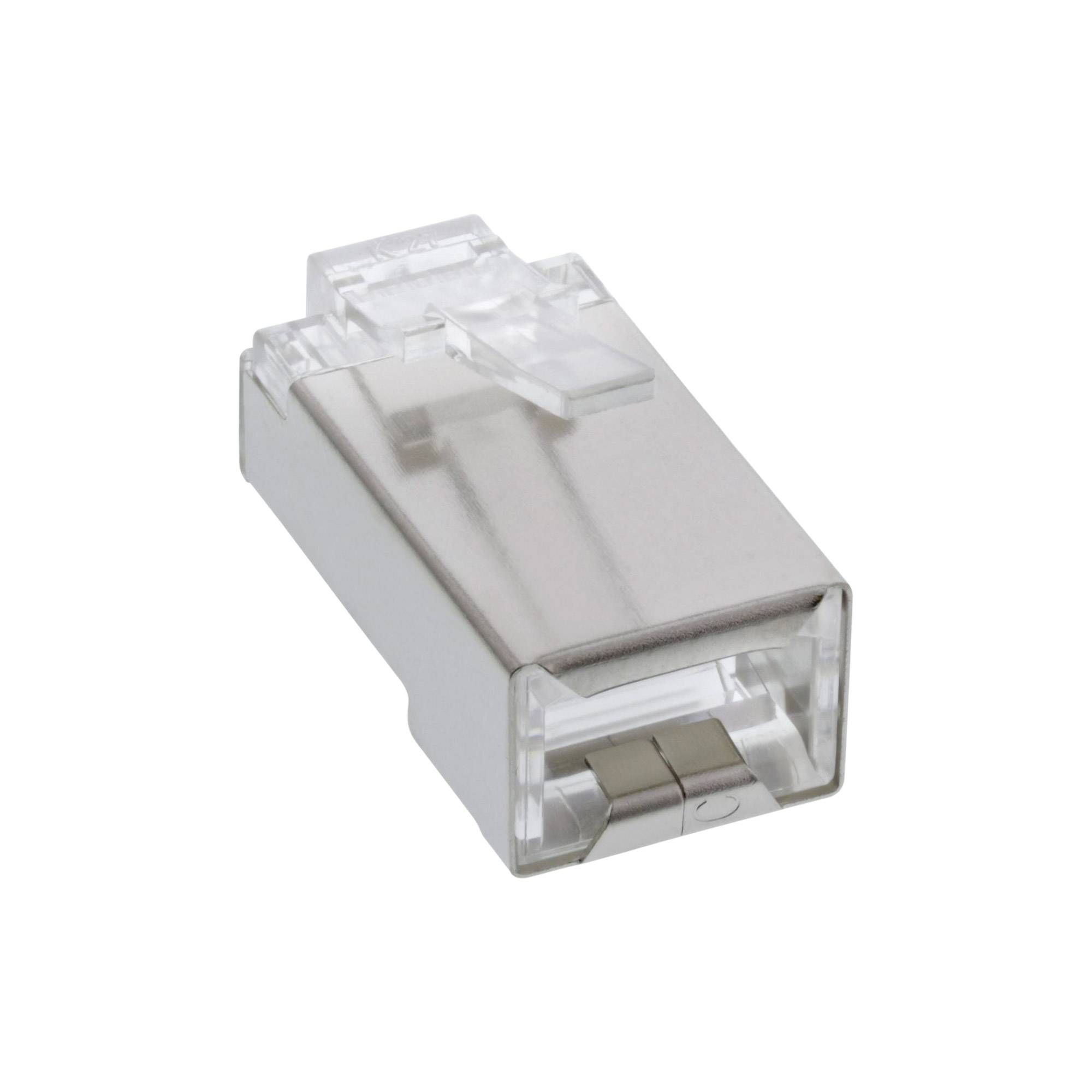 Ethernet-Kabelverbinderstecker mit transparentem Kunststoffclip und Metallkontakten auf weißem Hintergrund.