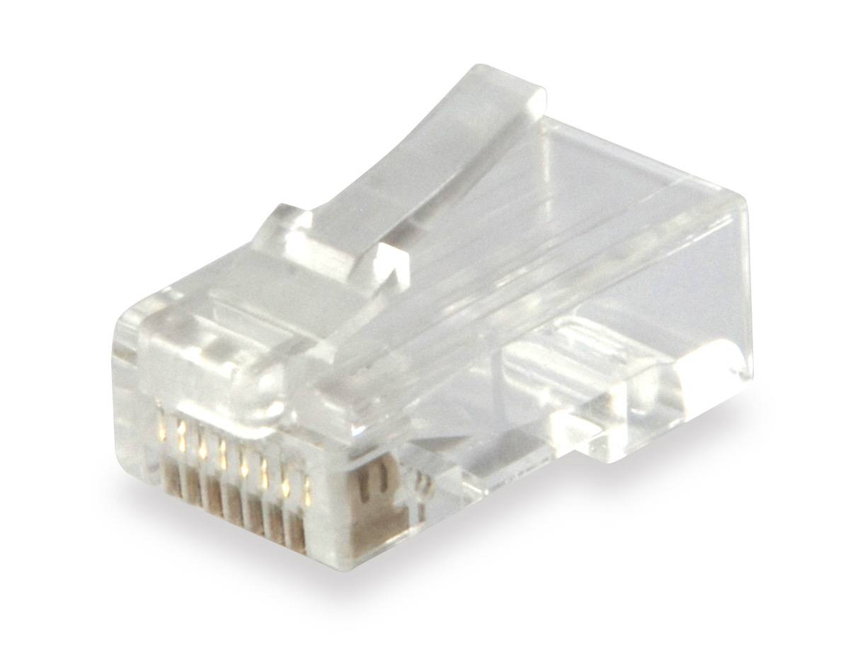 Nahaufnahme eines durchsichtigen kunststoff-RJ45-Ethernet-Netzwerksteckers mit sichtbaren goldenen Kontakten auf weißem Hintergrund.