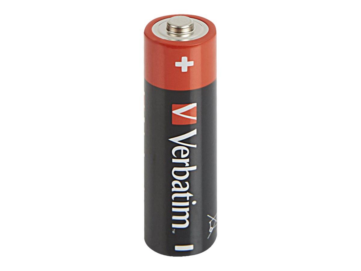 Einzelne Verbatim-AA-Batterie mit rotem Pluspol und schwarzem Gehäuse auf weißem Hintergrund.