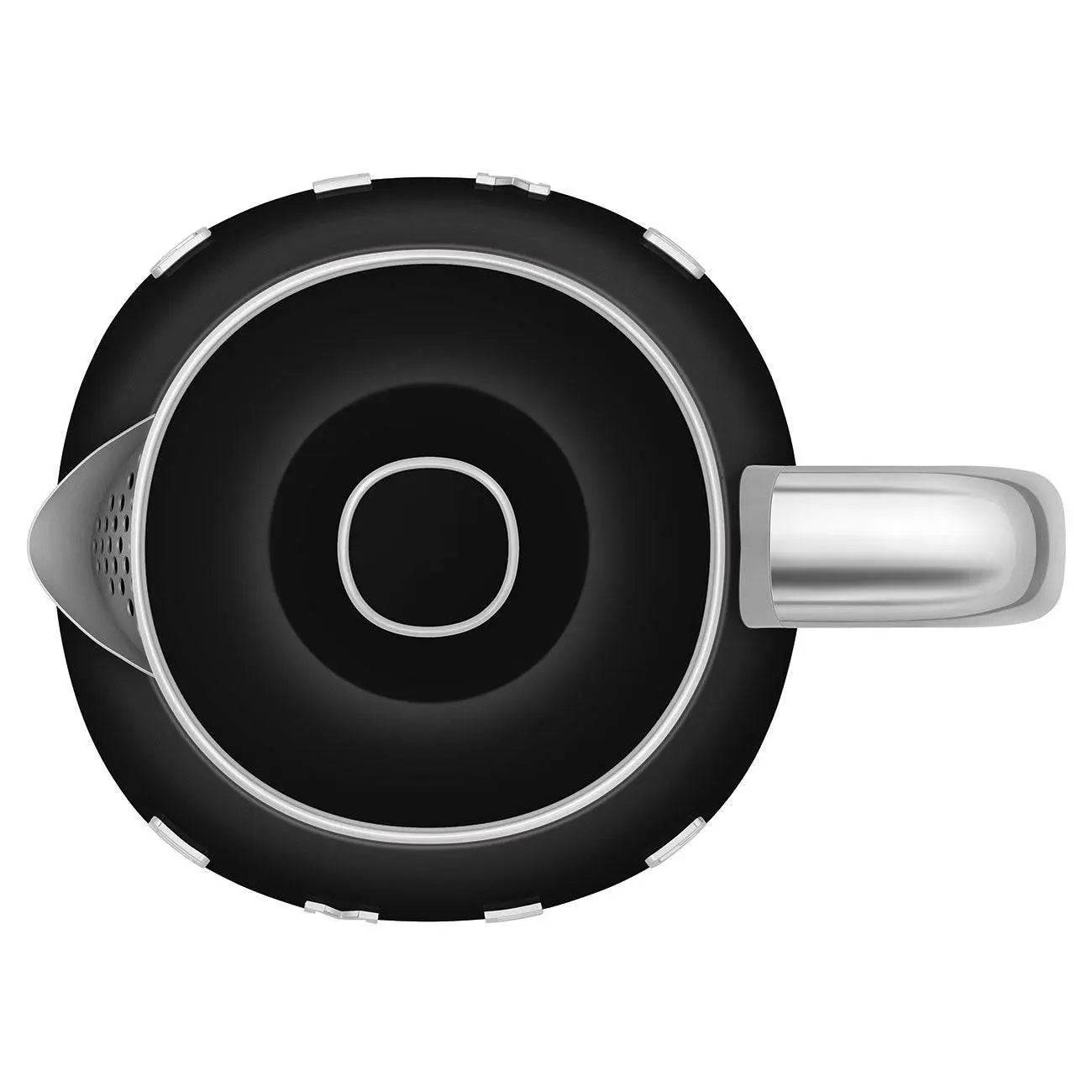 Draufsicht auf einen Deckel eines schwarzen und silbernen Elektrokessels mit Griff und Ausguss.
