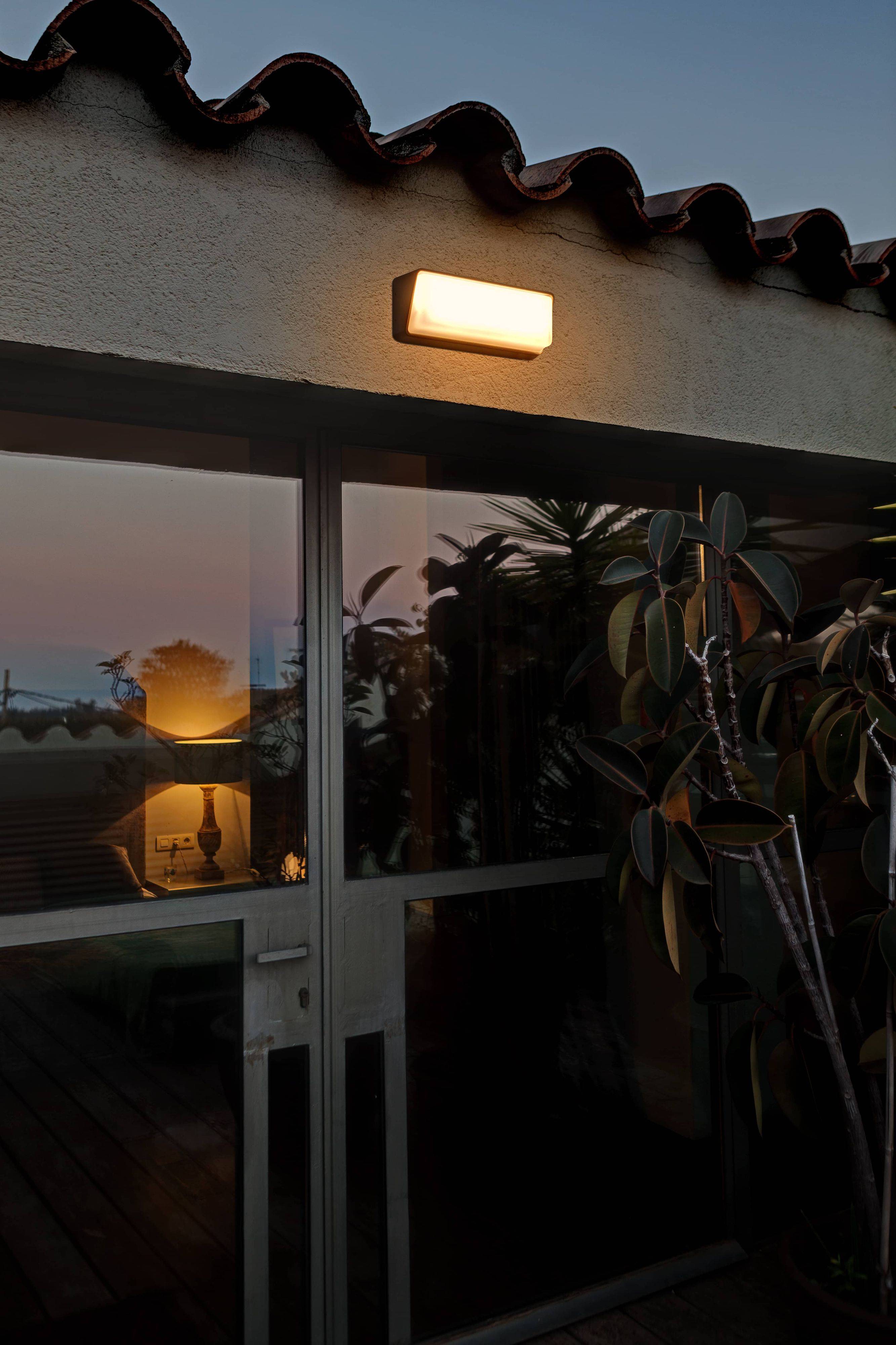 LED Außen Wandleuchte Half Grau