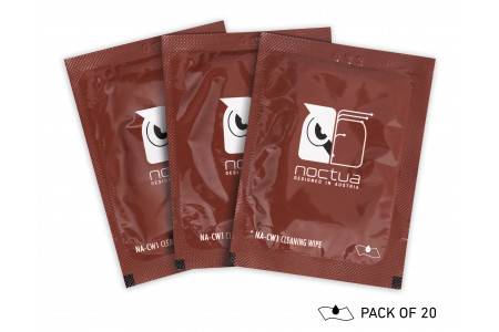 Drei braune Noctua-Reinigungstücher-Packungen in einer Packung mit 20 Stück auf weißem Hintergrund gezeigt.