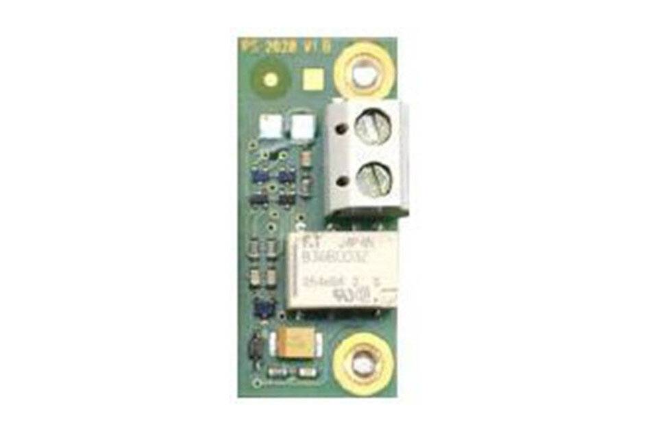 Nahaufnahme einer kleinen elektronischen Leiterplatte mit einem Relais, Schraubklemmen und Befestigungslöchern.