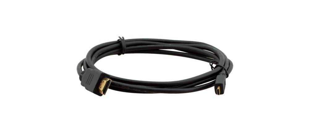 Ein schwarzes HDMI-Kabel mit vergoldeten Anschlüssen ist auf einem weißen Hintergrund aufgerollt und wird zur Übertragung von Audio- und Videosignalen verwendet.