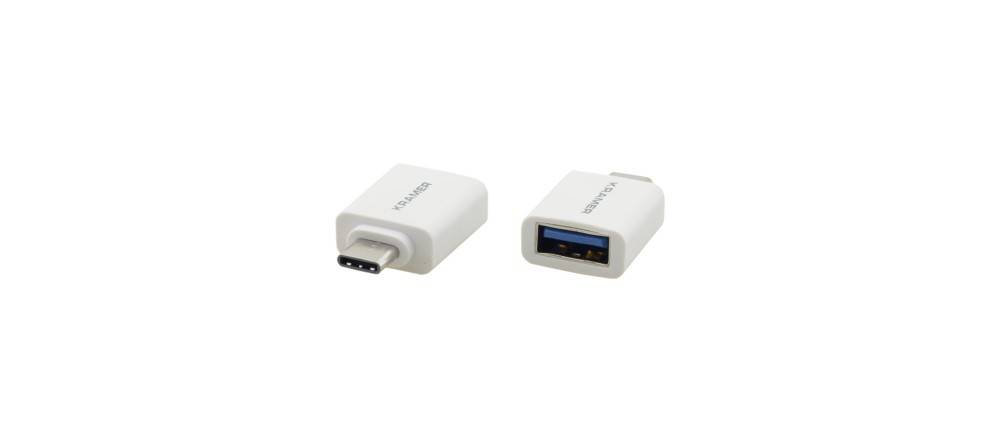 Zwei Adapter: einer zeigt einen USB-C-Anschluss, der andere zeigt einen USB-A-Anschluss, beide sind mit dem Markennamen beschriftet.