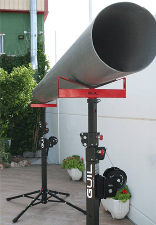 GUIL CV-10/H - Ladewanne mit Ø 35 mm Spigot für zylinderförmige Ladungen (Breite: 408 mm | geeignet für Teleskop-Lifte