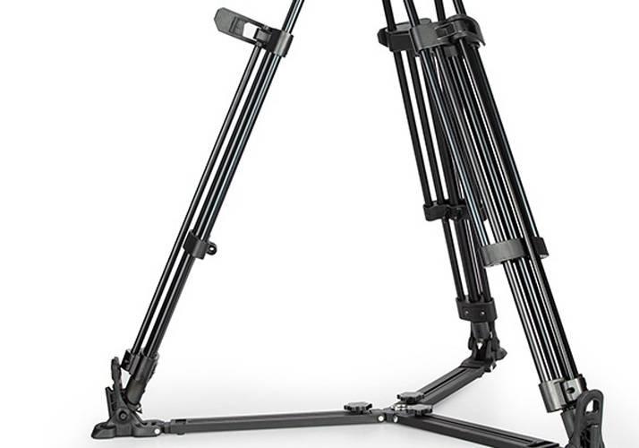 SWIT ELECTRONICS TOWER150C - Carbonfaser-Stativ mit Schwenkarm & 3 höhenverstellbaren Abschnitten (Höhe: 50-170cm |