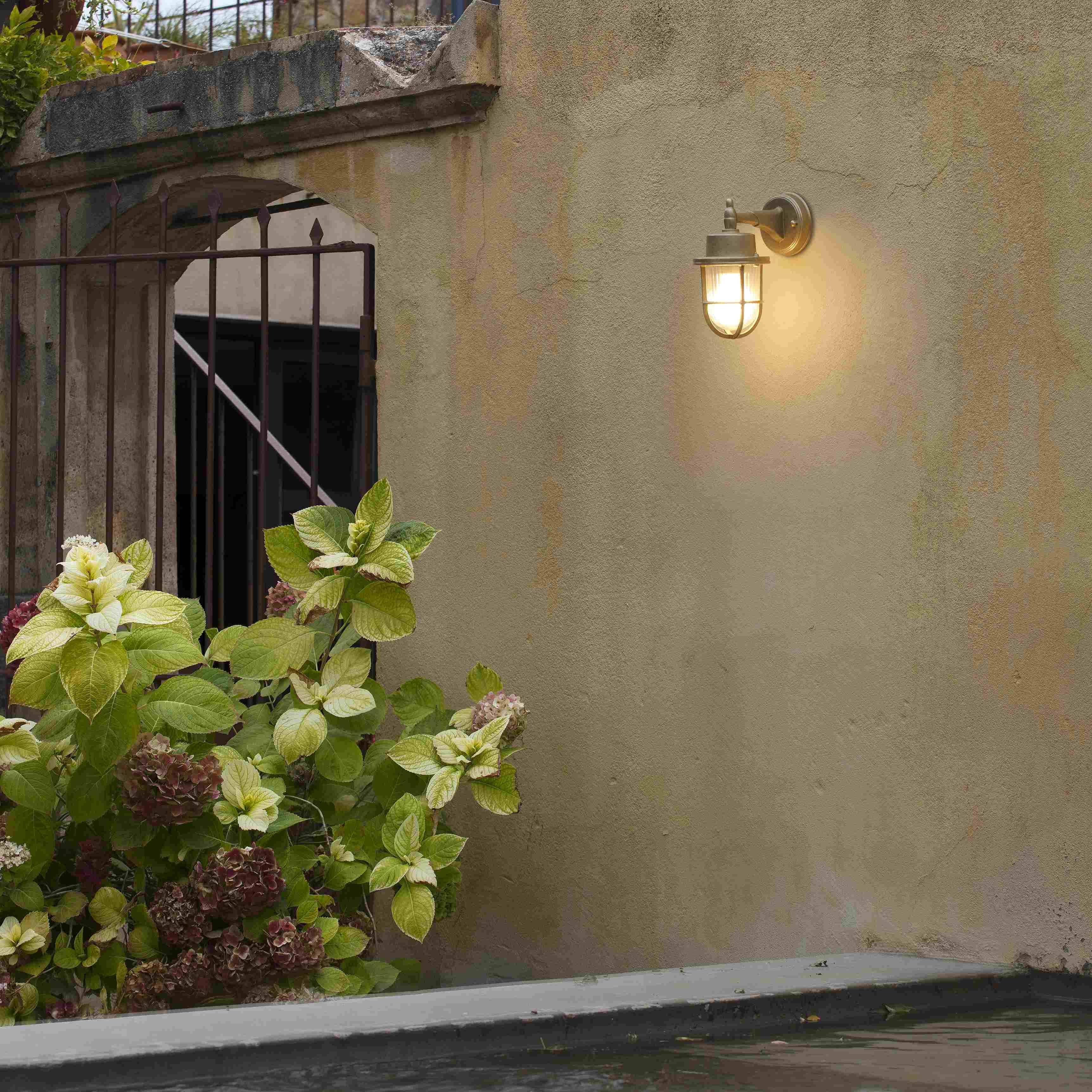 Außen Wandleuchte Nahir
