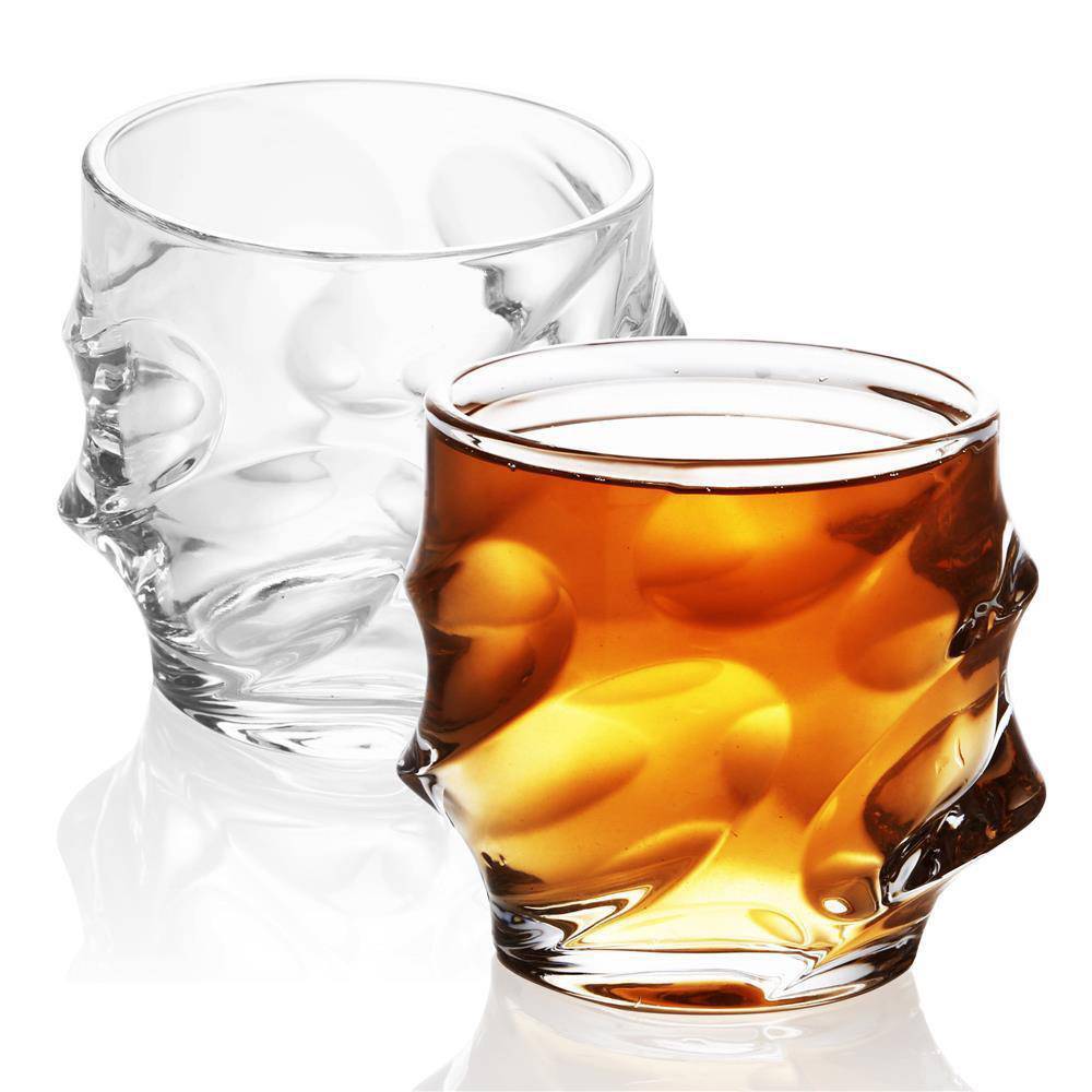 Intirilife 2x Whisky Glas in KRISTALL KLAR 'SCULPTURED' – Old Fashioned Whiskey Kristallglas Bleifrei im Sculpture Design spülmaschinengeeignet per