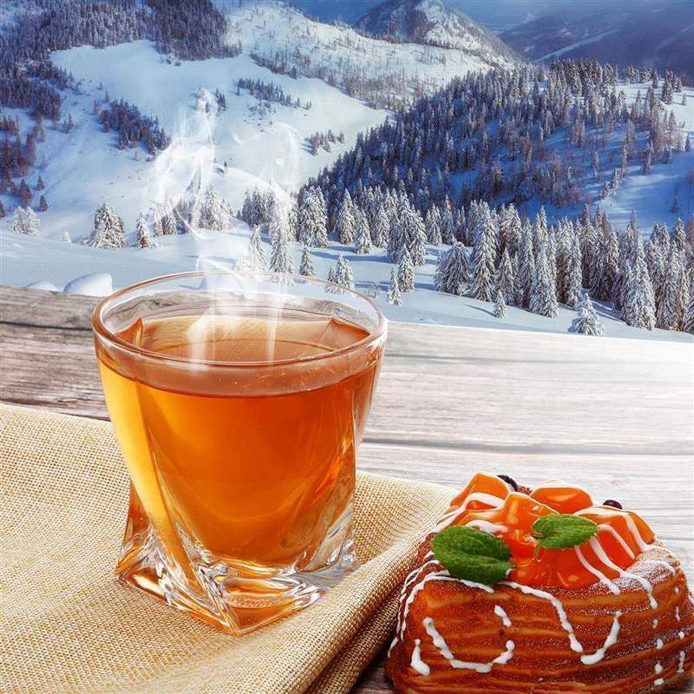 Intirilife 2x Whisky Glas in KRISTALL KLAR 'TWISTED' – Old Fashioned Whiskey Kristallglas Bleifrei im Sculpture Design spülmaschinengeeignet perfek