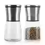 Intirilife 2er Set Gewürzmühle in SILBER TRANSPARENT – 2x Grinder Handmühle aus Glas und Edelstahl für die Küche perfekt geeignet zum Mahlen un Intirilife 2er Set Gewürzmühle in SILBER TRANSPARENT – 2x Grinder Handmühle aus Glas und Edelstahl für die Küche perfekt geeignet zum Mahlen un