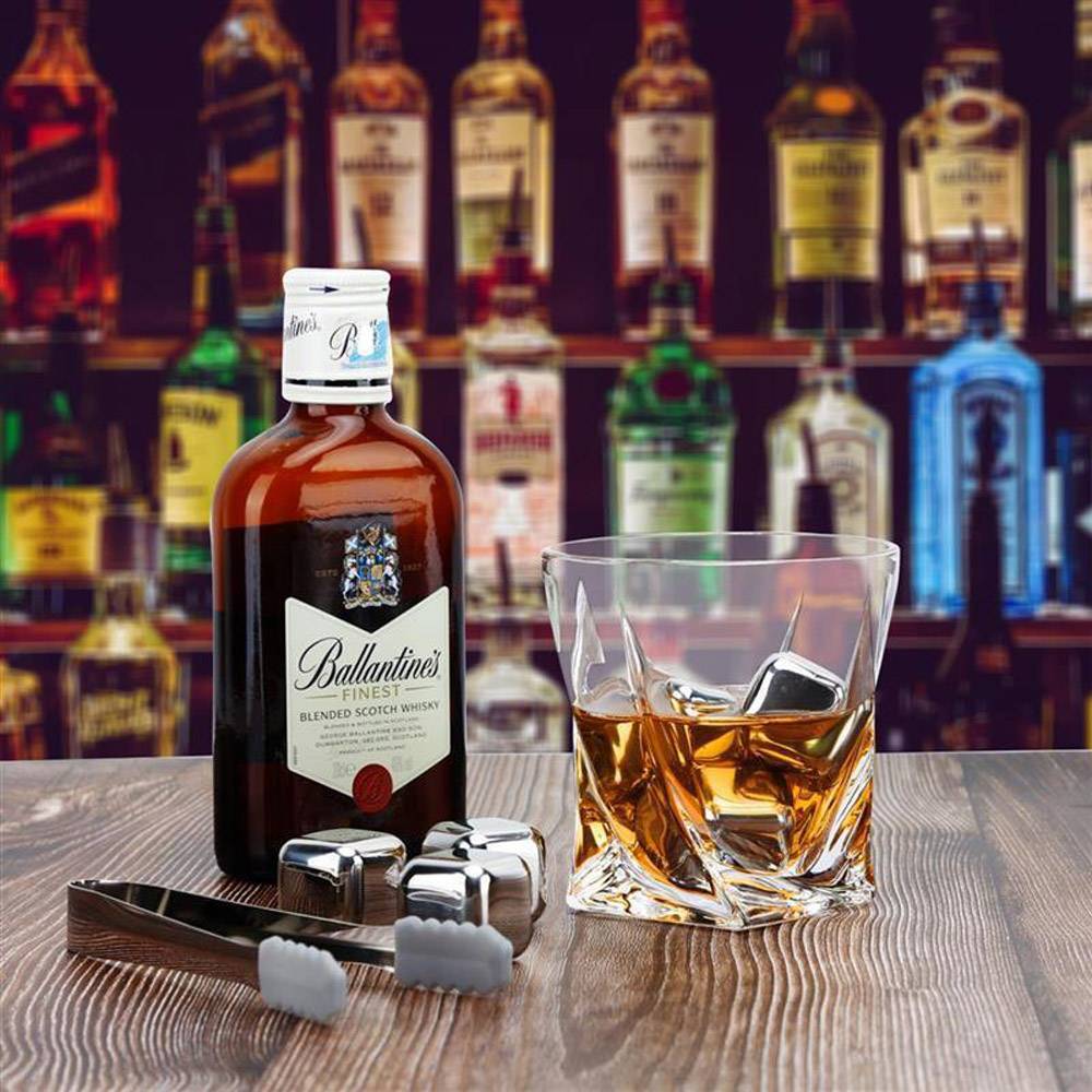 Intirilife Whiskey Steine in SILBER – 6 Stück wiederverwendbare Edelstahl Eiswürfel mit Aufbewahrungsbox perfekt geeignet für Whisky – Kühlste