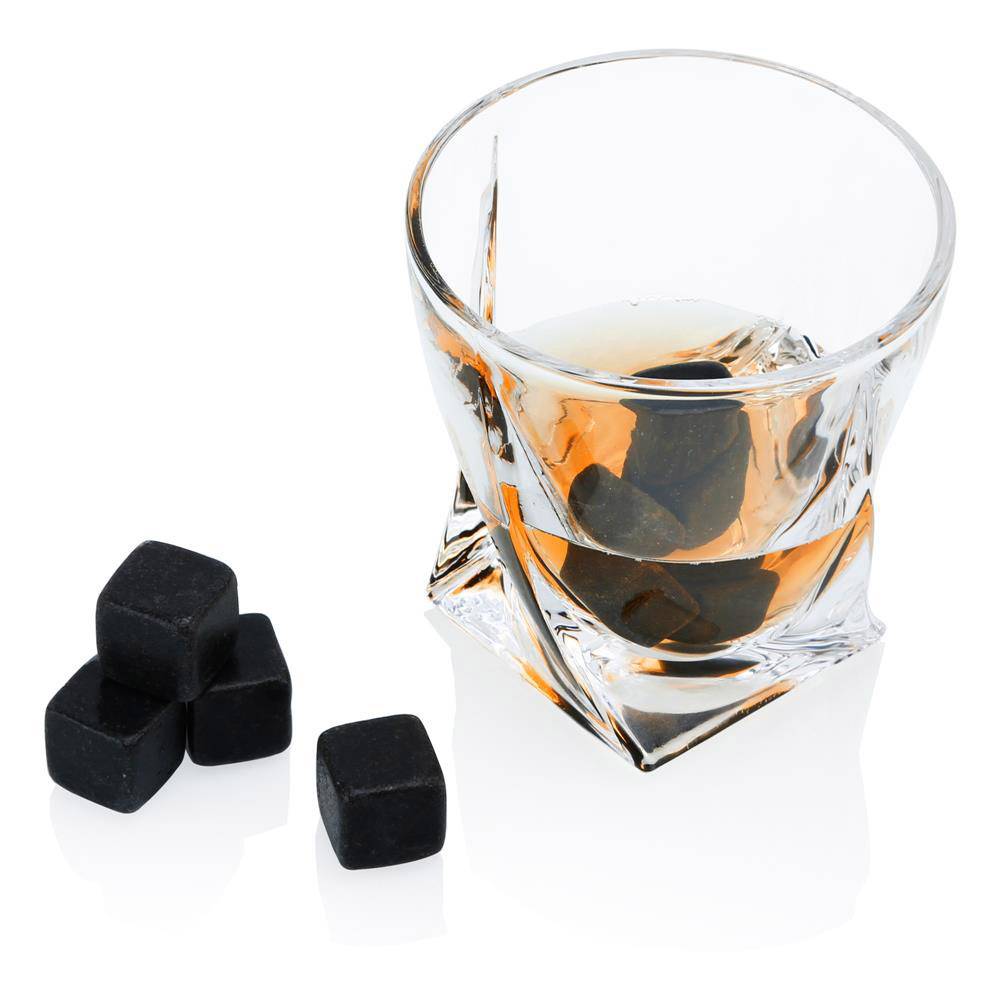 Intirilife Granit Whiskey Steine in STEIN GRAU – 9 Stück wiederverwendbare Granit Eiswürfel mit Aufbewahrungsbeutel perfekt geeignet für Whisky
