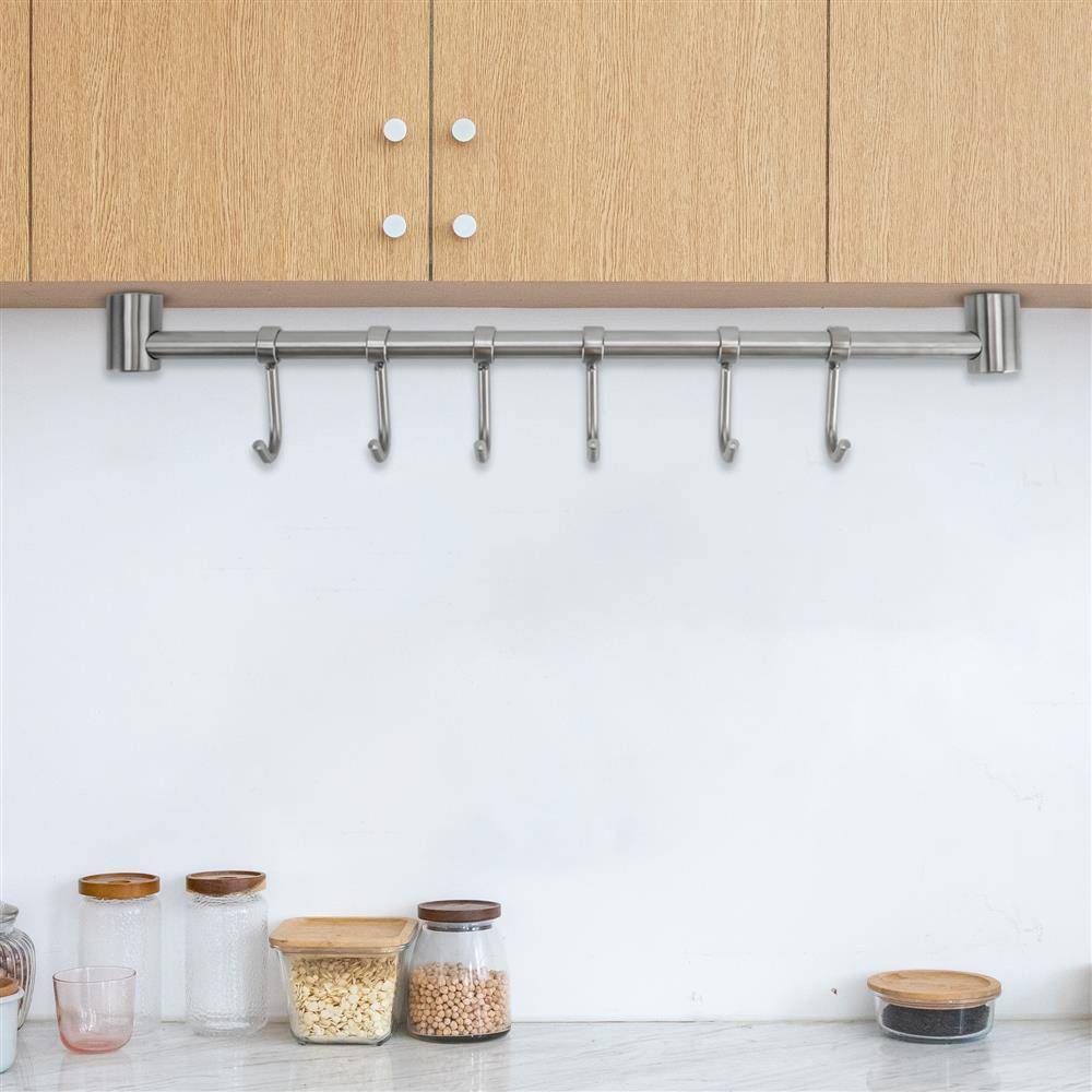Intirilife Edelstahl Küche Hängeleiste mit 9 Haken - Küchen Reling Hängeleiste Küchenstange Wandhalterung