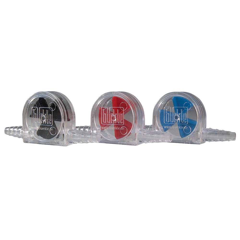 Drei transparente Inline-Schlauchverbinder mit farbcodierten Einsätzen: schwarz, rot und blau.