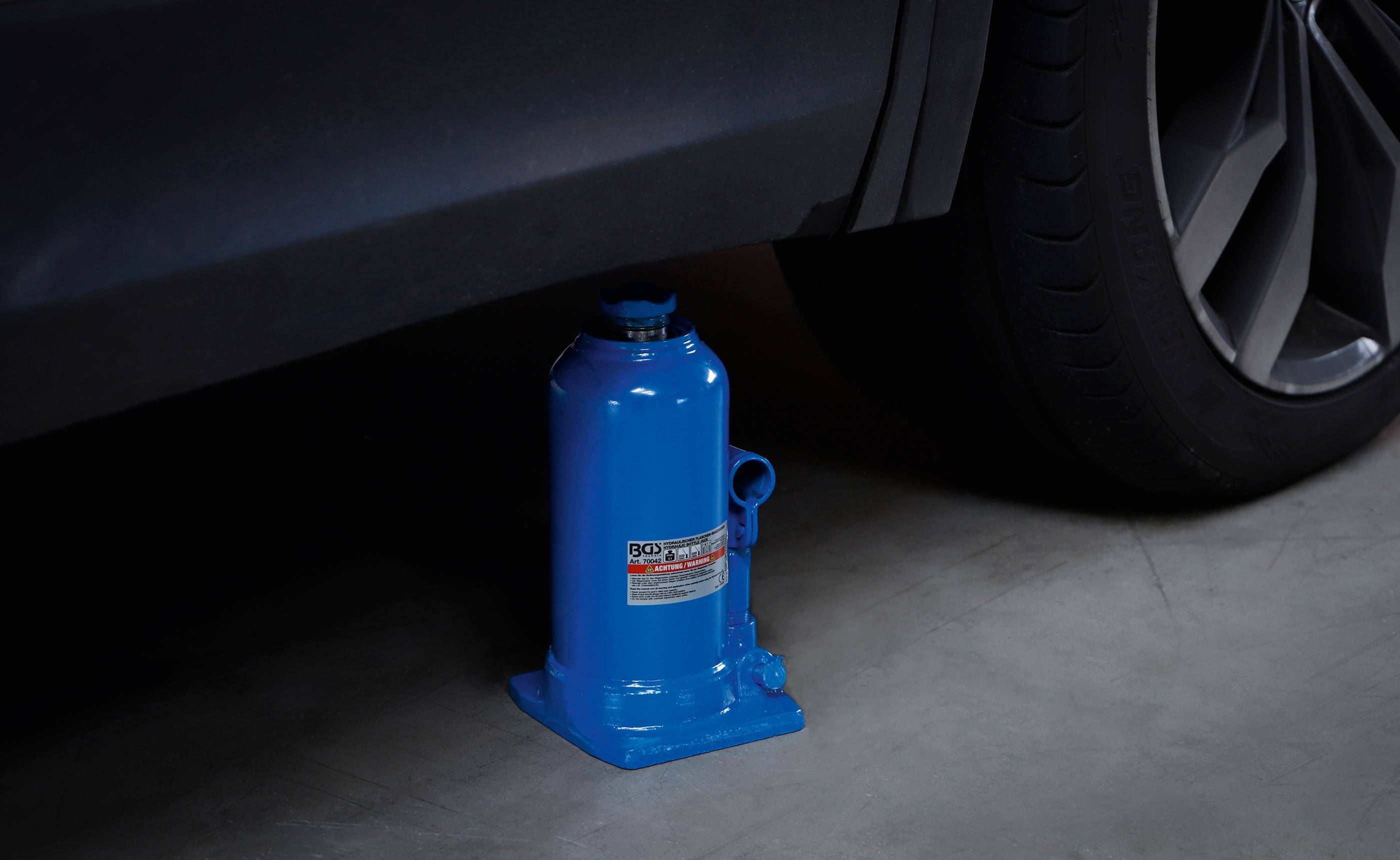 BGS technic Hydraulischer Flaschen-Wagenheber | mit Doppelkolben | 5 t