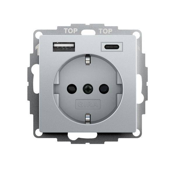 Gira Steckdose+USB 245926