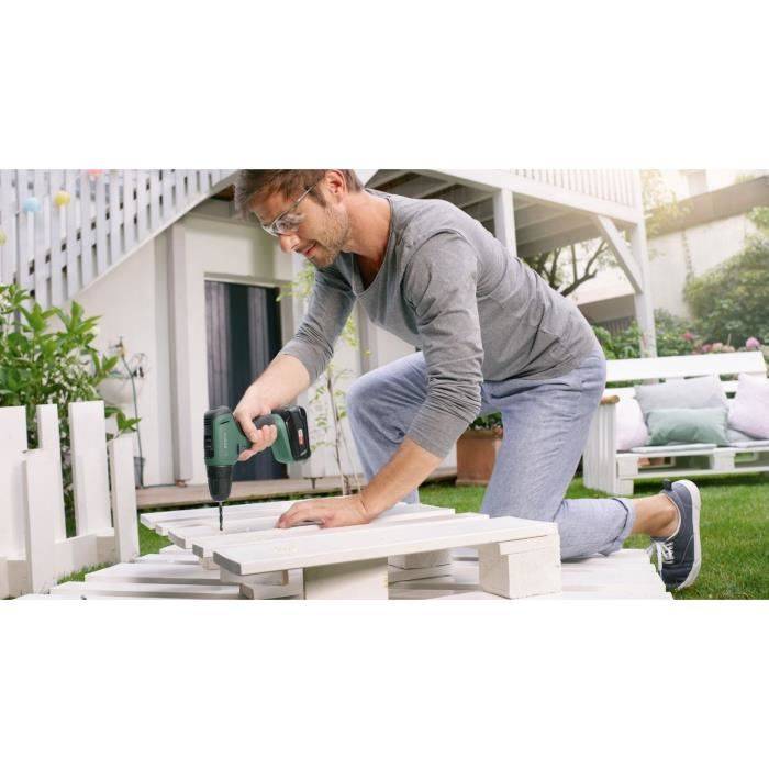 Nur BOSCH Drill UniversalDrill 18 Werkzeug