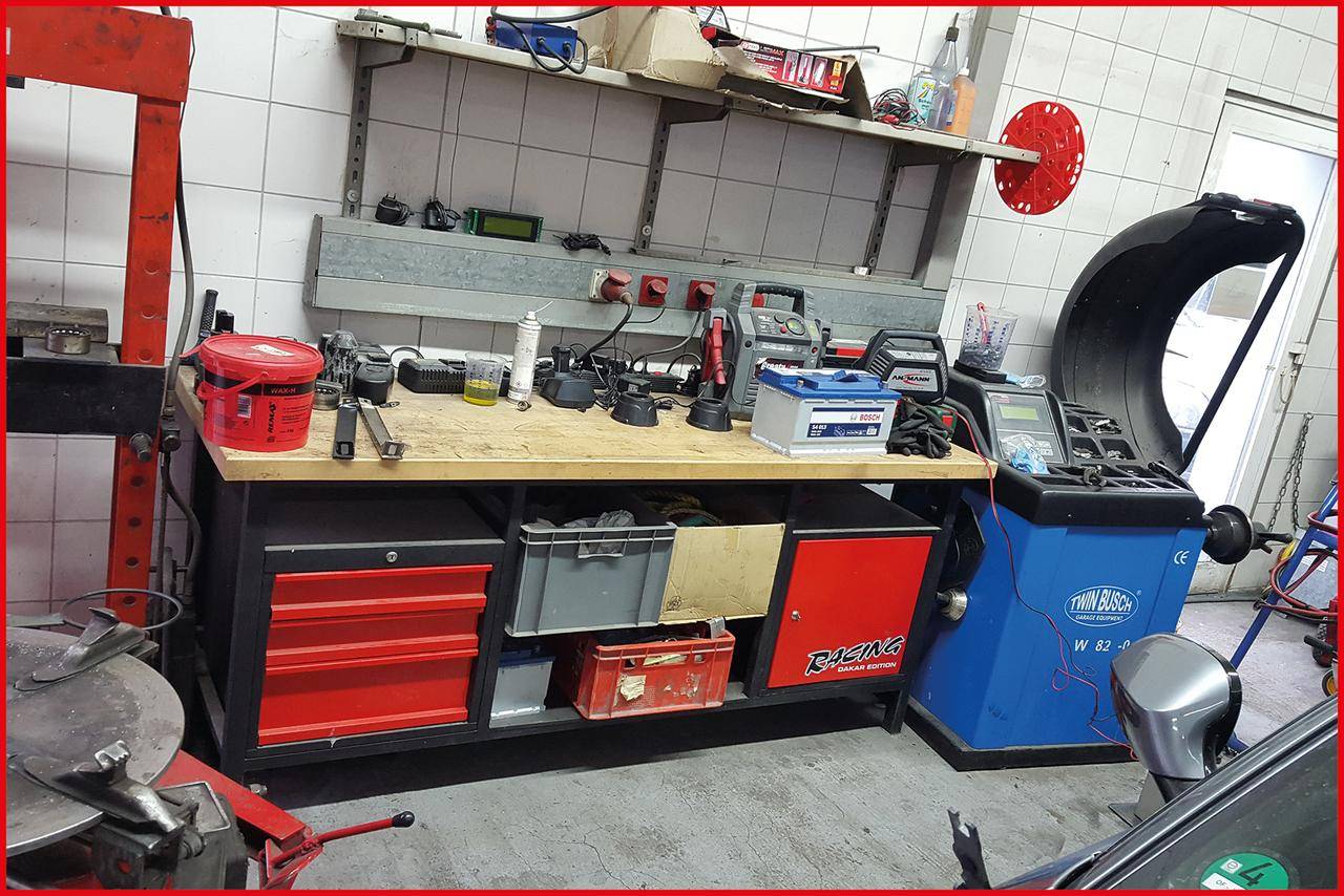 KS TOOLS XXL-Werkbank mit 3 Schubladen und 1 Tür