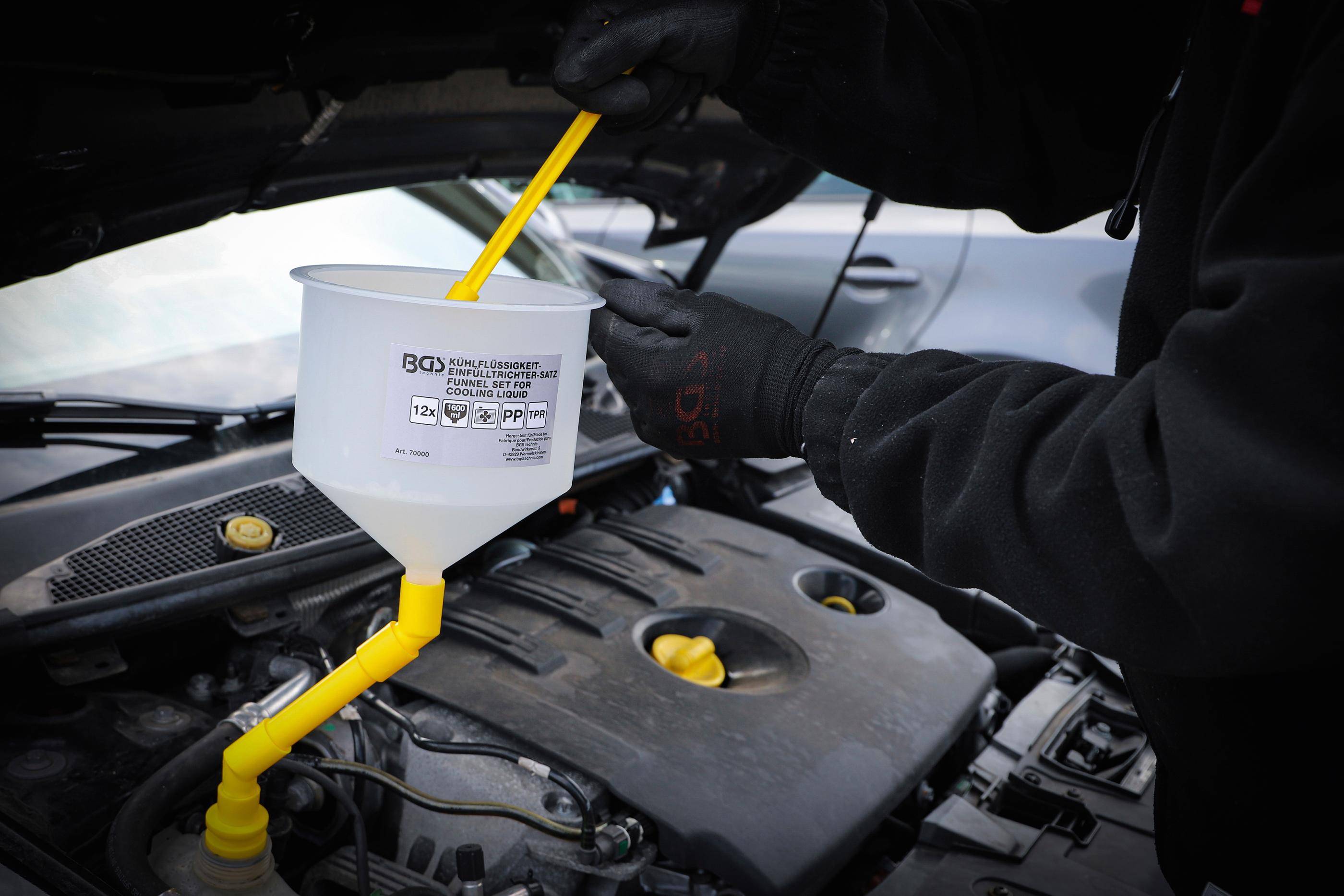 BGS technic Kühlflüssigkeit-Einfülltrichter-Satz | 12-tlg.