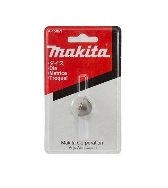 Makita-Bits in klarer Blisterverpackung auf einer rot-weißen Karte, beschriftet mit „Makita Corporation, Anjo, Aichi, Japan