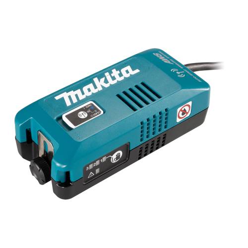 Makita Kabelgebundenes Elektrowerkzeug-Ladegerät mit Anzeigelichtern und angeschlossenem Stromkabel, dargestellt auf weißem Hintergrund.