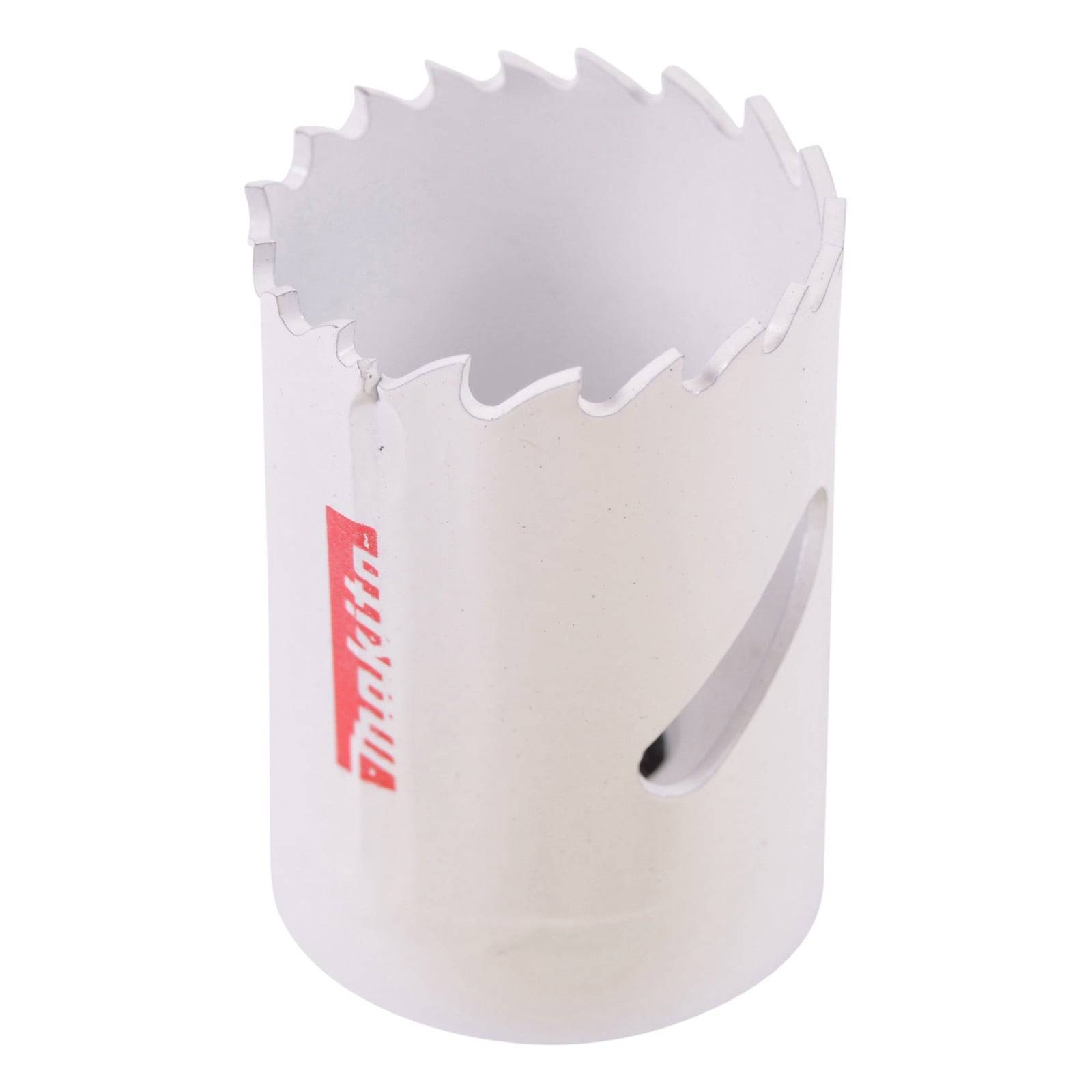 Eine weiße Makita-Lochsäge mit einer scharfen, gezahnten Kante zum Schneiden von kreisrunden Löchern in verschiedenen Materialien.