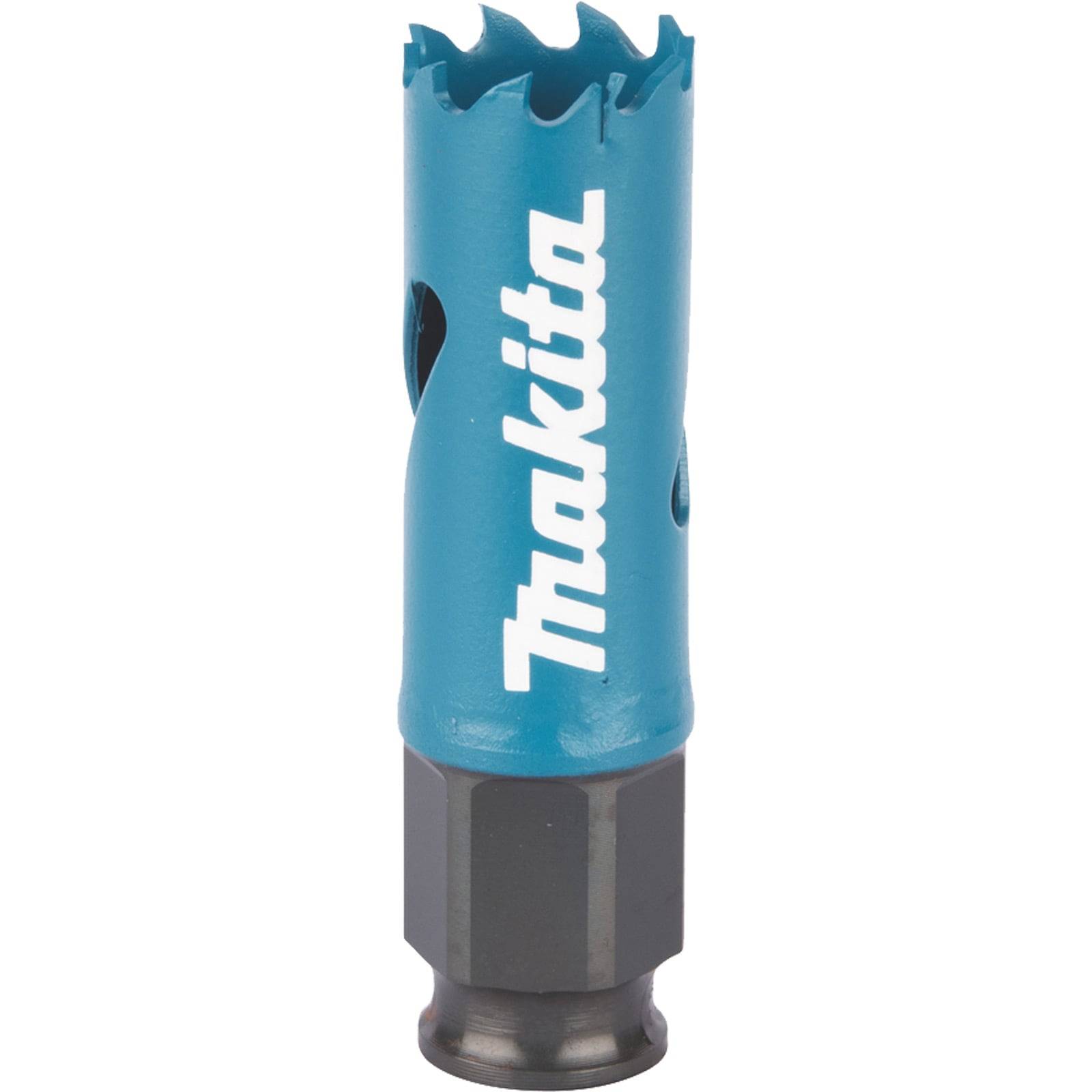 Eine blaue Makita Lochsäge mit gezackter Kante, die zum präzisen Bohren von Löchern in verschiedenen Materialien konzipiert ist, mit prominent platziertem Markenloge.