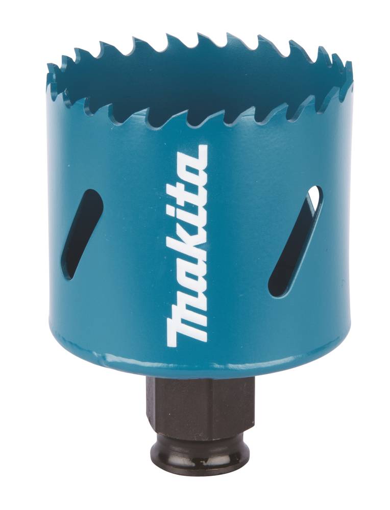 Blaues Makita-Lochsägeblatt mit gezahnter Schneidkante und Seitenschlitzen, gezeigt auf weißem Hintergrund.