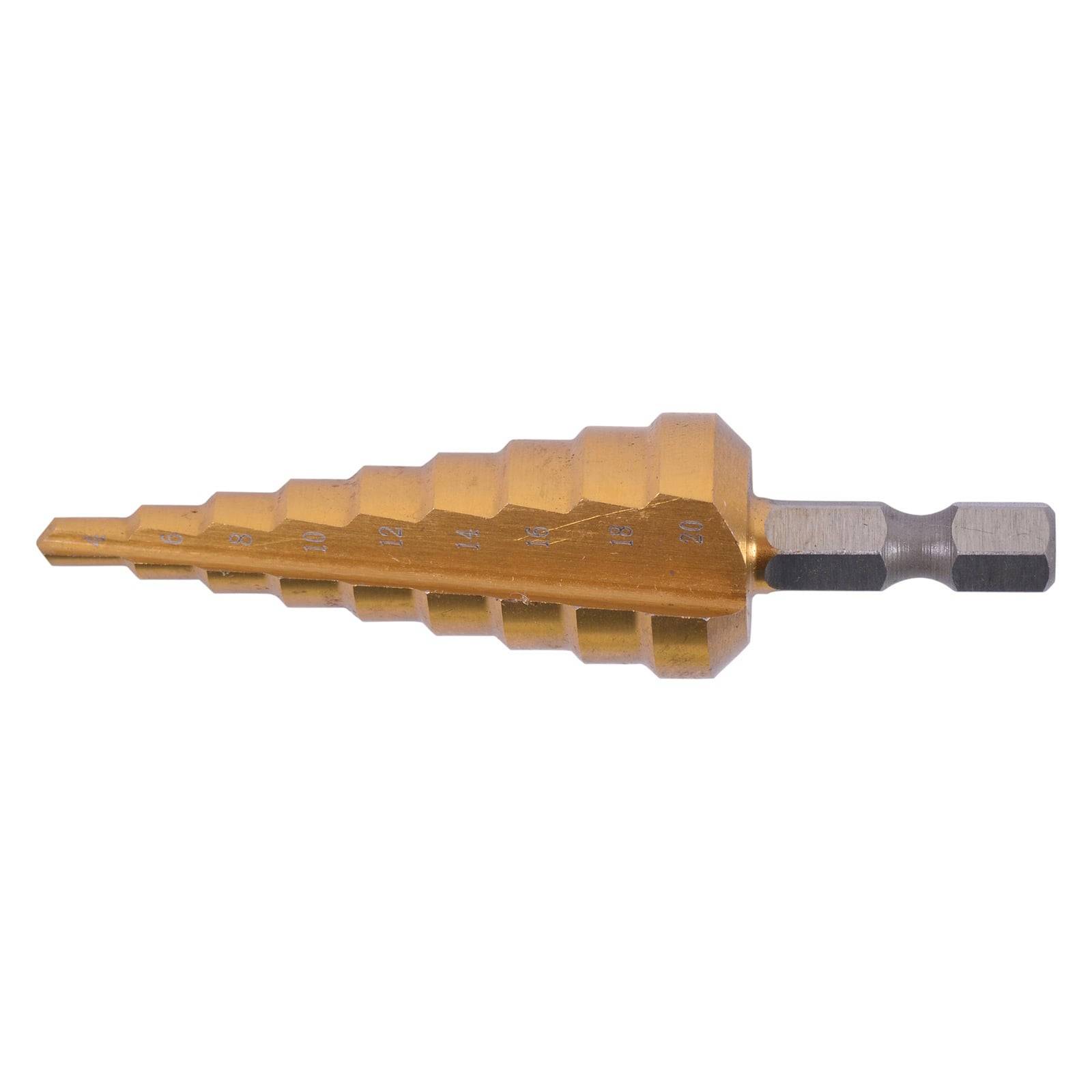 Ein goldener, abgestufter Bohrer mit Sechskantschaft, entwickelt zum Bohren in Metall oder Holz, der mehrere Abstufungen für variable Lochdurchmesser aufweist.