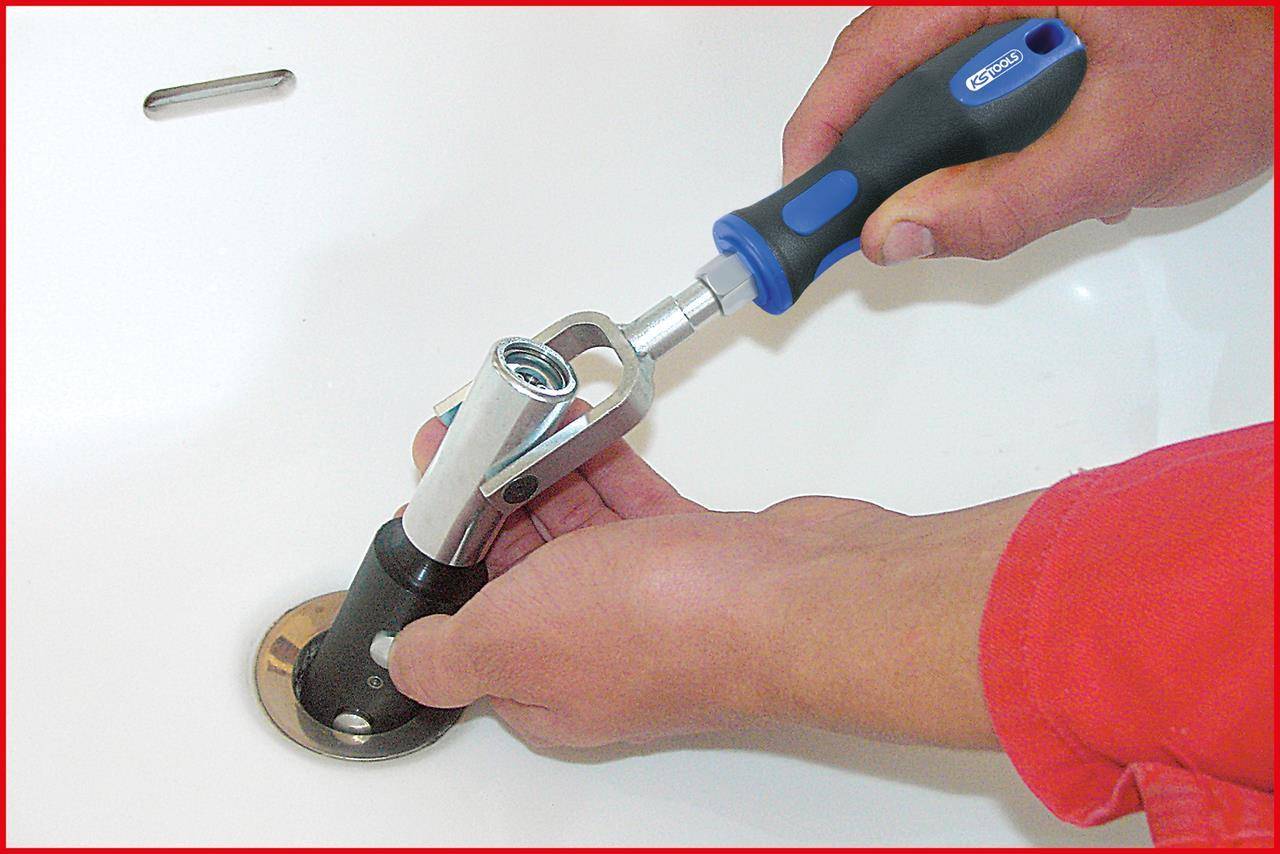 KS TOOLS Universal-Stockschraubschlüssel-Antriebswerkzeug, M8/M10 (116.2051)